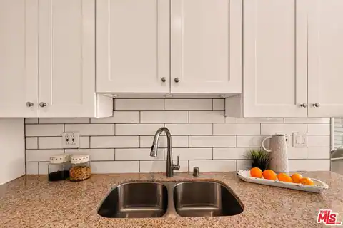 100 S Doheny Dr #402, Los Angeles, CA 90048 — photo 38