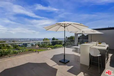 1489 Stebbins Ter, West Hollywood, CA 90069 — photo 13