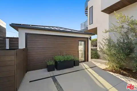 1922 12th St, Santa Monica, CA 90404 — photo 14