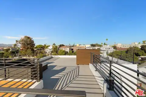 1922 12th St, Santa Monica, CA 90404 — photo 23