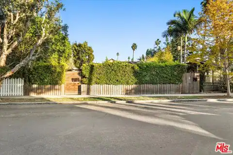 808 Venezia Ave, Venice, CA 90291 — photo 2
