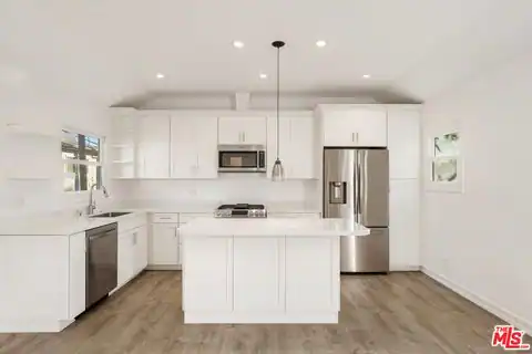 808 Venezia Ave, Venice, CA 90291 — photo 5