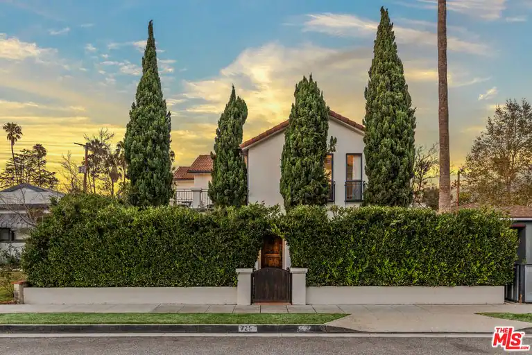 725 Oxford Ave, Marina Del Rey, CA 90292