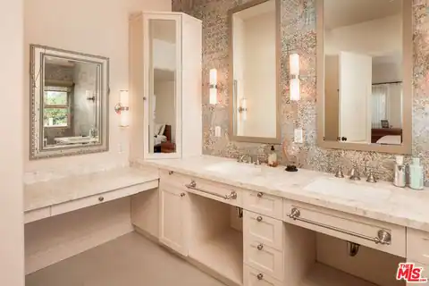 725 Oxford Ave, Marina Del Rey, CA 90292 — photo 21