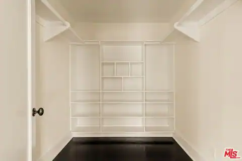 1537 N Orange Grove Ave, Los Angeles, CA 90046 — photo 13