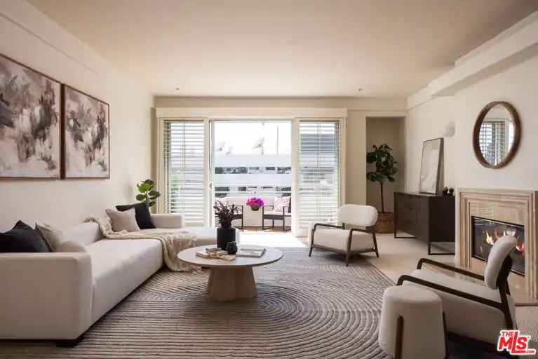 1430 S Bentley Ave #402, Los Angeles, CA 90025