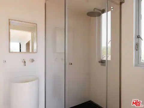 21 27th Ave, Venice, CA 90291 — photo 15