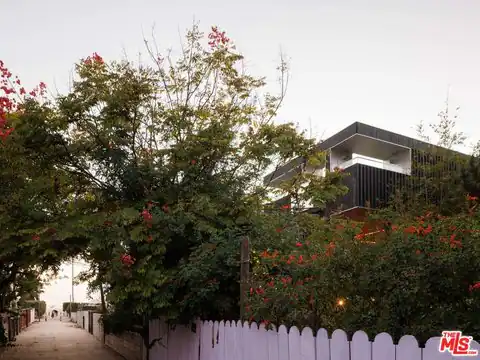 21 27th Ave, Venice, CA 90291 — photo 32