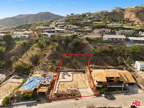 1183 Lachman Ln, Pacific Palisades, CA 90272 — photo 10