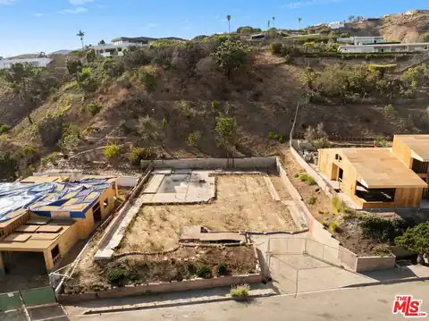 1183 Lachman Ln, Pacific Palisades, CA 90272 — photo 11