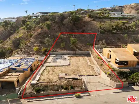 1183 Lachman Ln, Pacific Palisades, CA 90272 — photo 12