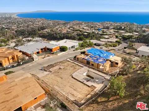 1183 Lachman Ln, Pacific Palisades, CA 90272 — photo 19