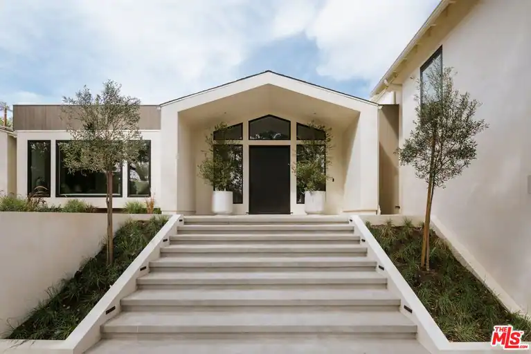12160 Laurel Terrace Dr, Studio City, CA 91604