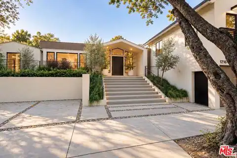12160 Laurel Terrace Dr, Studio City, CA 91604 — photo 2