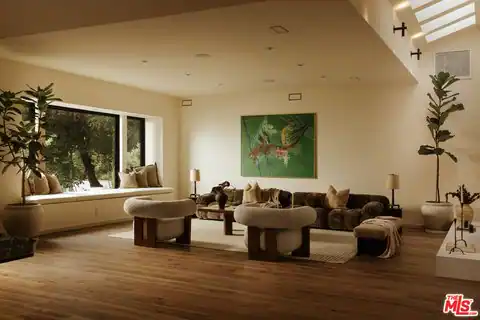 12160 Laurel Terrace Dr, Studio City, CA 91604 — photo 7
