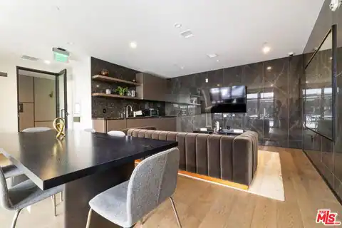411 S Hamel Rd #407, Los Angeles, CA 90048 — photo 11