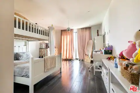 411 S Hamel Rd #407, Los Angeles, CA 90048 — photo 8