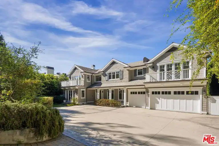117 S Burlingame Ave, Los Angeles, CA 90049