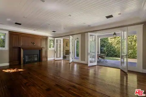 117 S Burlingame Ave, Los Angeles, CA 90049 — photo 14