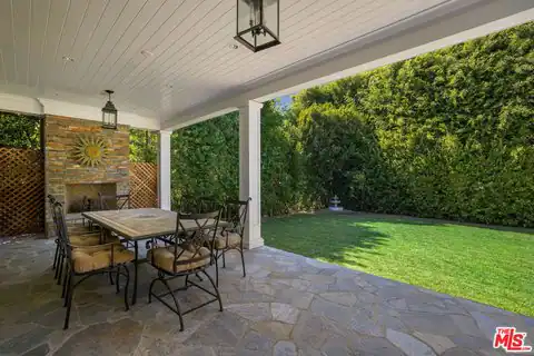 117 S Burlingame Ave, Los Angeles, CA 90049 — photo 16