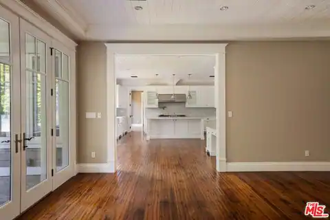 117 S Burlingame Ave, Los Angeles, CA 90049 — photo 20