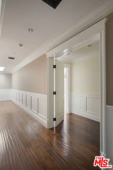 117 S Burlingame Ave, Los Angeles, CA 90049 — photo 34