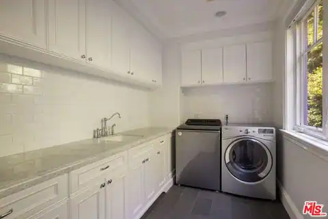 117 S Burlingame Ave, Los Angeles, CA 90049 — photo 56