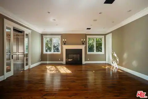 117 S Burlingame Ave, Los Angeles, CA 90049 — photo 9