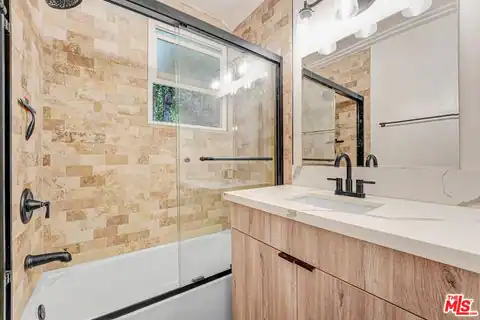 308 S Reeves Dr #D, Beverly Hills, CA 90212 — photo 10