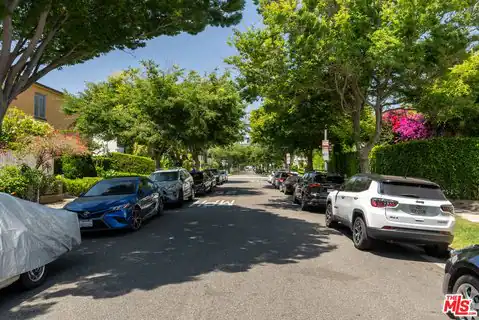 308 S Reeves Dr #D, Beverly Hills, CA 90212 — photo 14