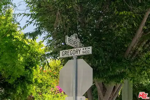 308 S Reeves Dr #D, Beverly Hills, CA 90212 — photo 15