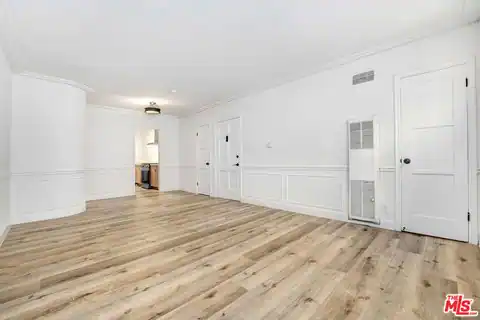 308 S Reeves Dr #D, Beverly Hills, CA 90212 — photo 4