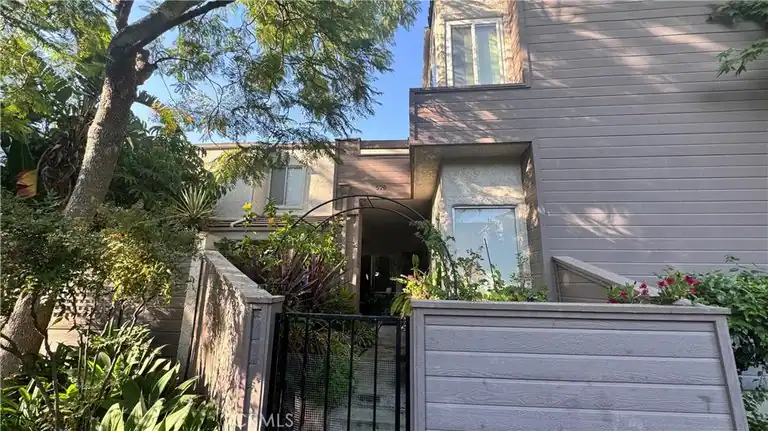570 Via Colinas, Westlake Village, CA 91362