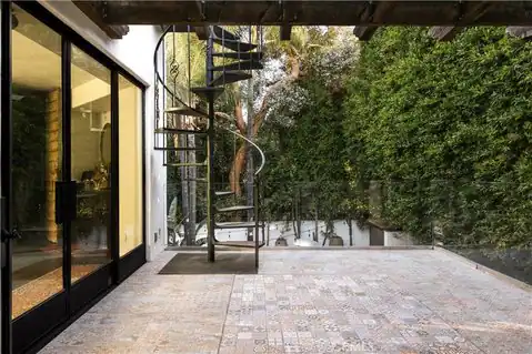 4909 Woodley Avenue, Encino, CA 91436 — photo 27