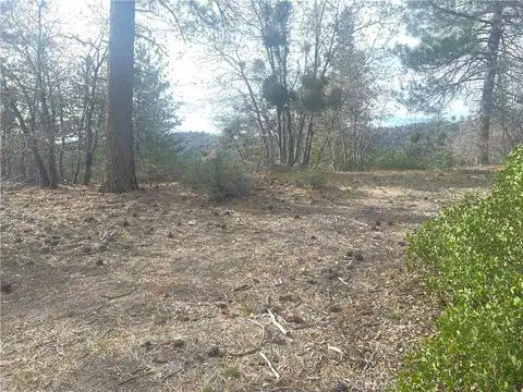 0 Hardy, Arrowbear, CA 92382 — photo 2