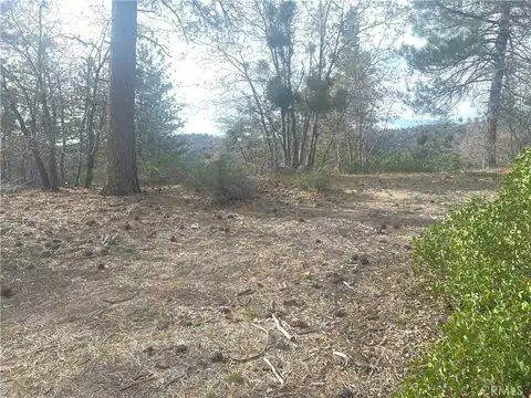 0 Hardy, Arrowbear, CA 92382 — photo 3