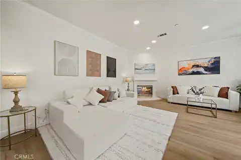 634 Meyer #D, Redondo Beach, CA 90278 — photo 2