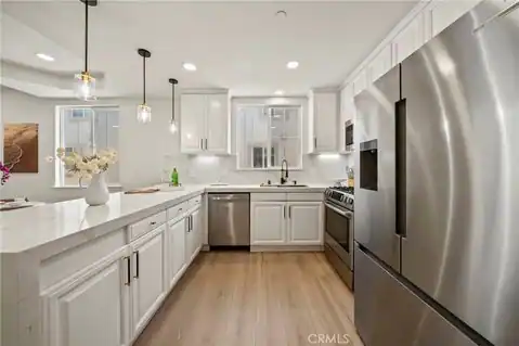 634 Meyer #D, Redondo Beach, CA 90278 — photo 5