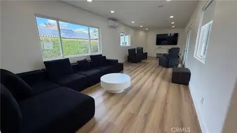 5855 Shirley Avenue, Tarzana, CA 91356 — photo 15