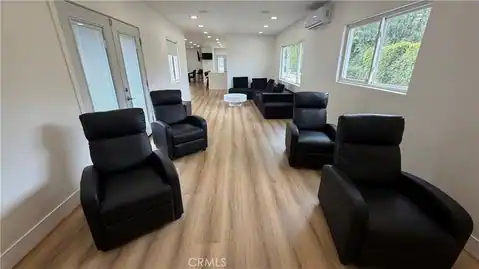 5855 Shirley Avenue, Tarzana, CA 91356 — photo 16