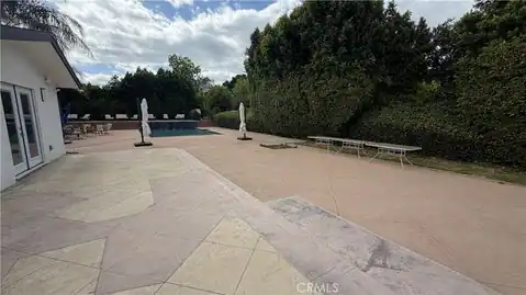 5855 Shirley Avenue, Tarzana, CA 91356 — photo 30