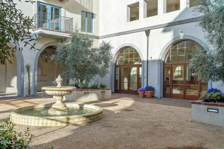 88 N Oakland Avenue #502, Pasadena, CA 91101