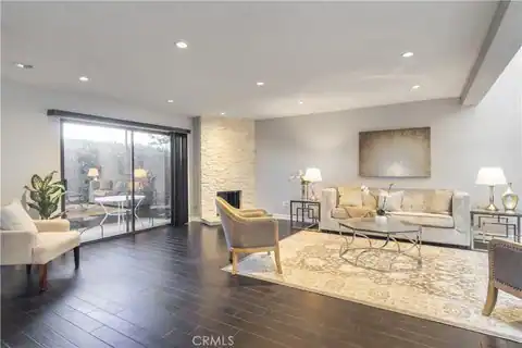 4327 Freedom #5, Calabasas, CA 91302 — photo 3