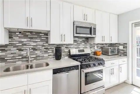 4327 Freedom #5, Calabasas, CA 91302 — photo 9