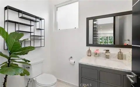 5541 Matilija Avenue, Sherman Oaks, CA 91401 — photo 12