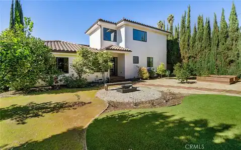 5541 Matilija Avenue, Sherman Oaks, CA 91401 — photo 2