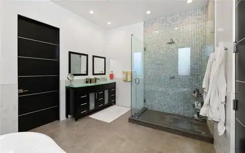 5541 Matilija Avenue, Sherman Oaks, CA 91401 — photo 28