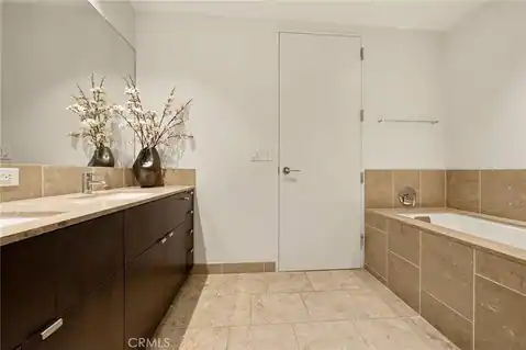 6250 Hollywood Boulevard #4M, Los Angeles, CA 90028 — photo 9