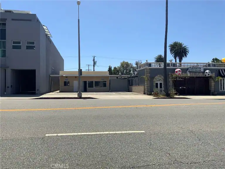 3118 Santa Monica, Santa Monica, CA 90404