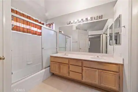14021 Lemoli, Hawthorne, CA 90250 — photo 13